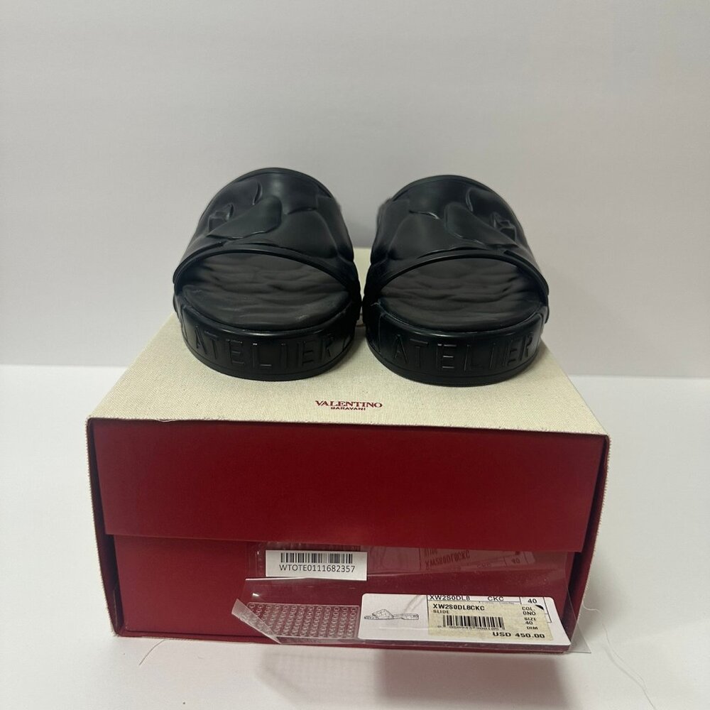 Valentino Garavani Platform Sculpted Slides Size 40